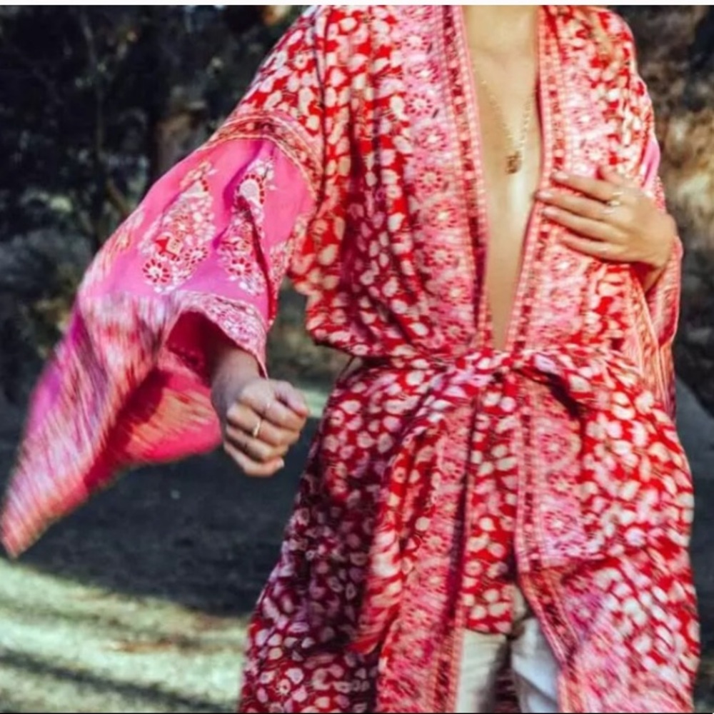 LAST ONE! 5⭐️ FAVE DEL MAR KIMONO Beach Cover Up - Picture 3 of 8